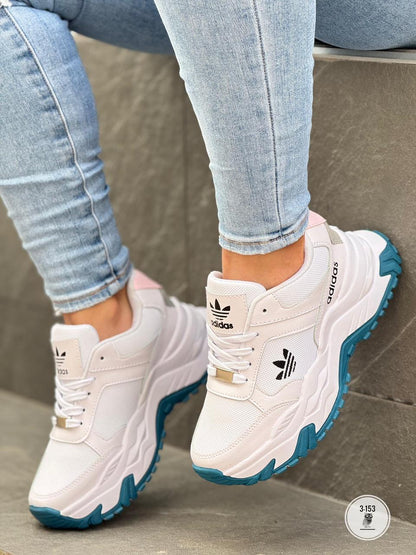TENIS ADI PARA DAMA